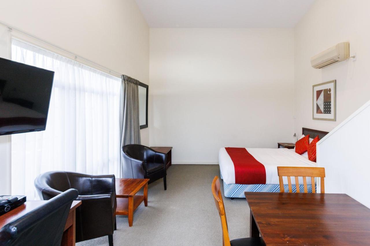 פלמרסטון נורת' Fitzherbert Regency Motor Lodge מראה חיצוני תמונה