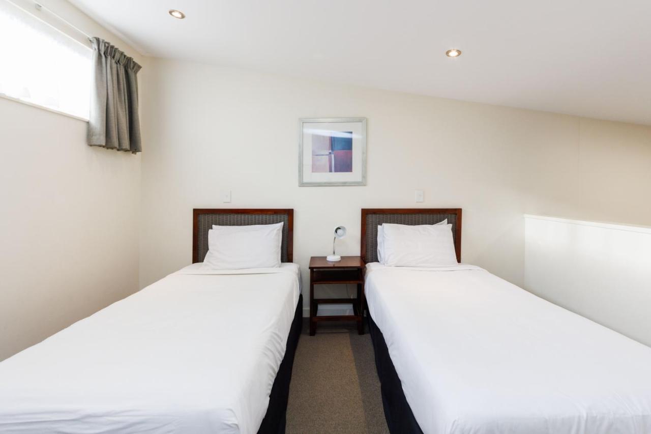 פלמרסטון נורת' Fitzherbert Regency Motor Lodge מראה חיצוני תמונה