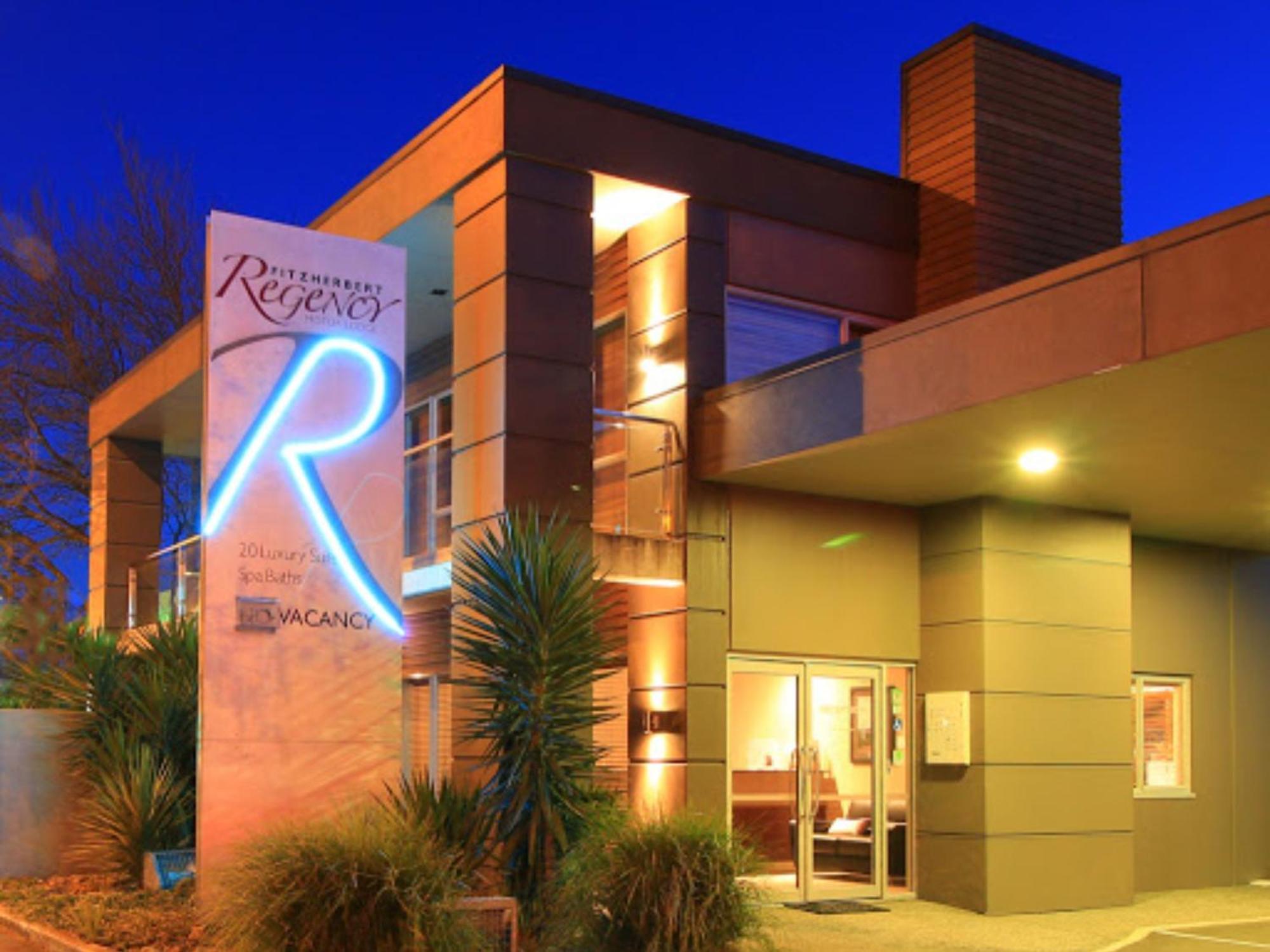 פלמרסטון נורת' Fitzherbert Regency Motor Lodge מראה חיצוני תמונה